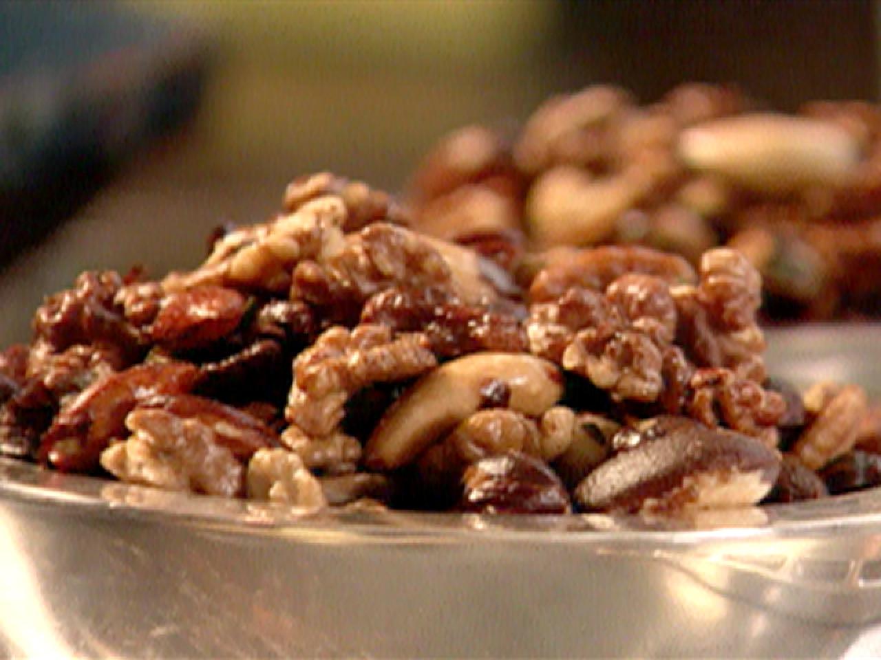 Spiced walnuts